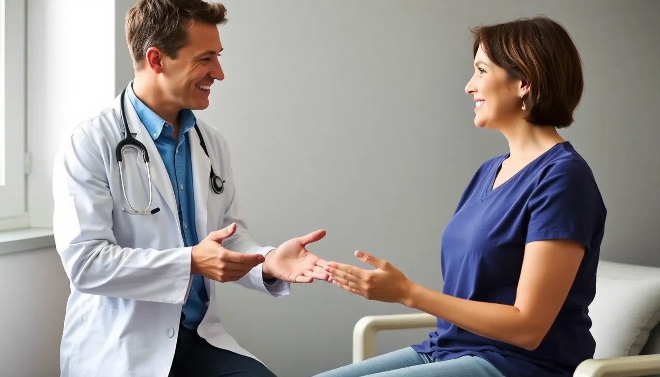 Arzt und Patientin besprechen Nachsorge und Prävention